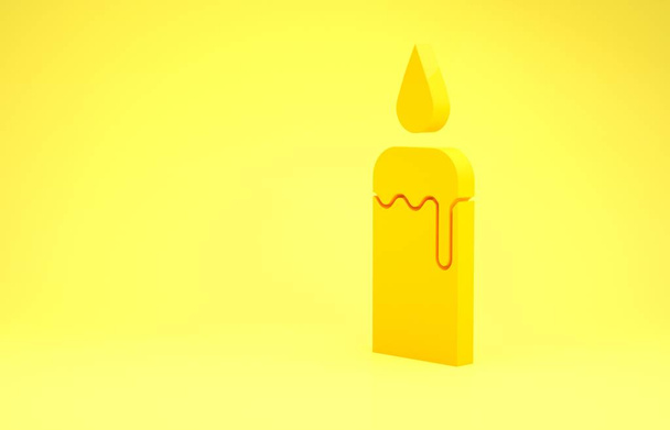 Sarı arkaplanda izole edilmiş şamdan ikonundaki sarı yanan mum. Silindirik mum çubuğu ve yanan ateş. Minimalizm kavramı. 3d illüstrasyon 3B canlandırma - Fotoğraf, Görsel