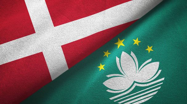 Danimarka ve Macau iki bayraklı kumaş, kumaş dokusu - Fotoğraf, Görsel