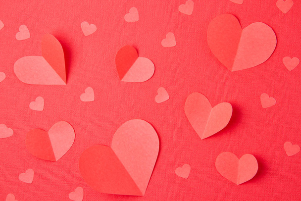 Papier Herzen Hintergrund. Liebe, Valentinstag, Muttertag, Geburtstagsgrußkarten, Einladung, Festkonzept - Foto, Bild