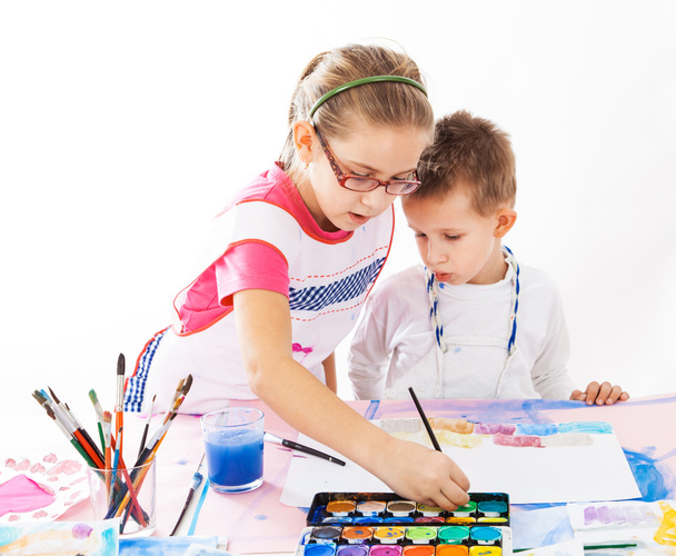Lapset maalaus - Valokuva, kuva