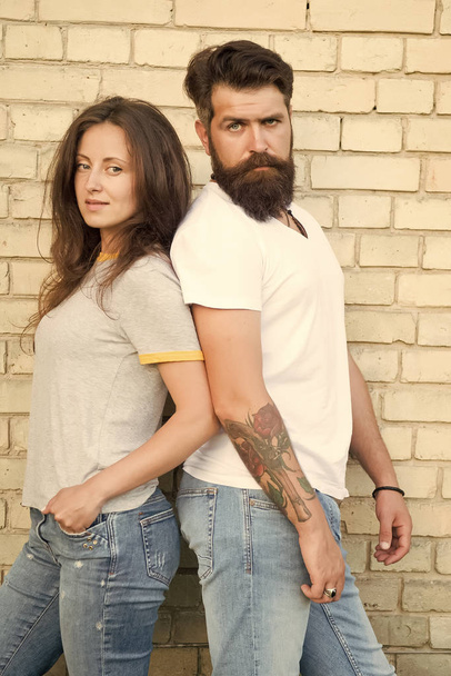 Close relationship. Sensual woman and bearded man enjoying romantic relationship. Loving relationship between brutal hipster and sexy girl. Building trust in relationship - Foto, afbeelding