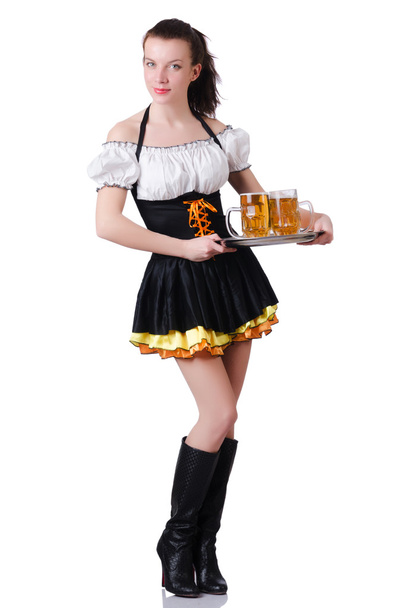 Joven camarera con cerveza en blanco - Foto, Imagen