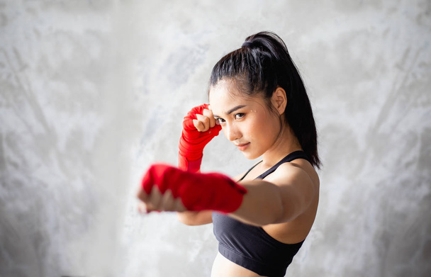 Amatör Kickboxerlar Ağır Poşet Fotoğrafı Eğitimi - Fotoğraf, Görsel