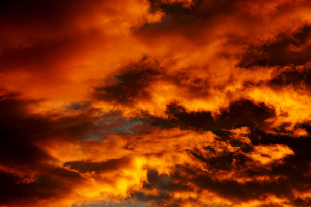obloha při západu slunce a zataženo - Fotografie, Obrázek