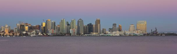 Una vista sulla baia di San Diego e il centro città
 - Foto, immagini