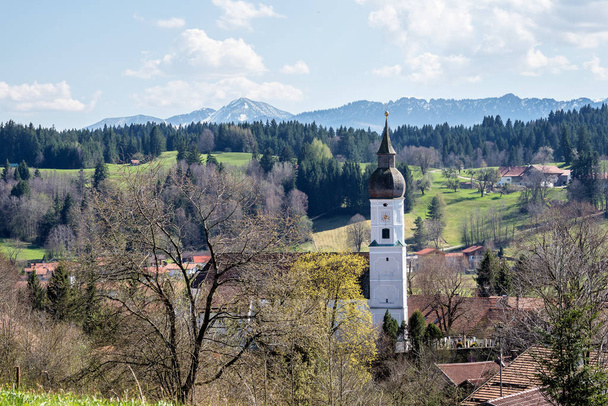 Paisaje alrededor de Bad Hindelang en Baviera, Alemania
 - Foto, imagen