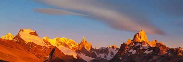 Famous Cerro Fitz Roy - one of the most beautiful and hard to accent rocky peak in Patagonia, Argentina - Photo, Image