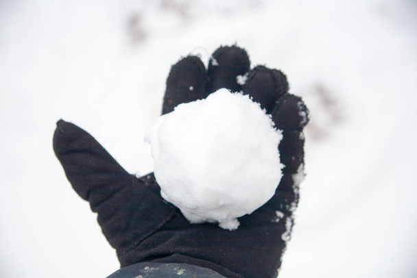 real snowballs with their hands - Photo, Image