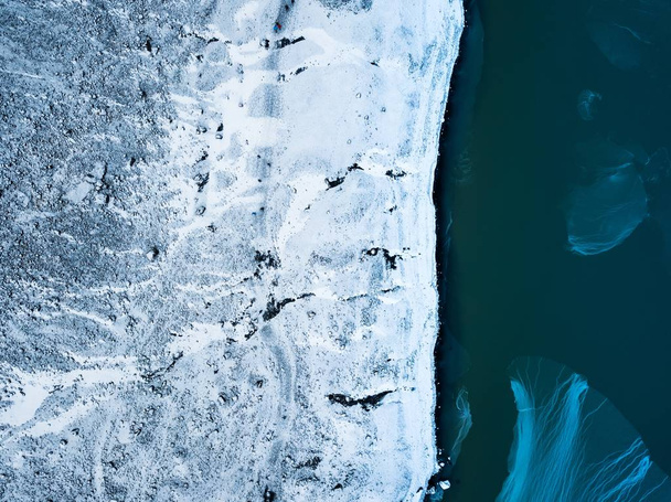 A Melting Glacier's Edge - Фото, изображение