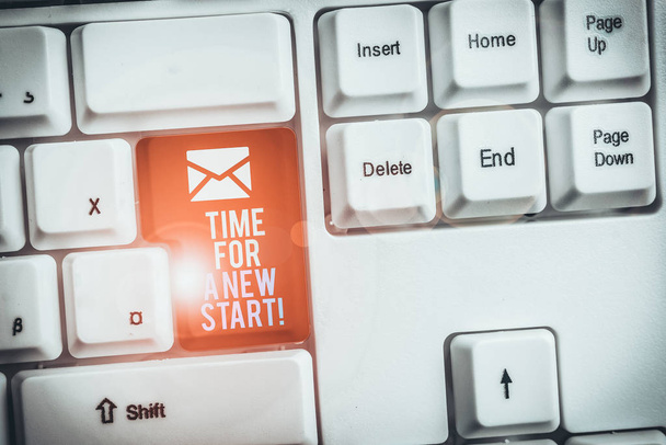 Writing note showing Time For A New Start. Business concept for something is supposed to begin right now Fresh job White pc keyboard with note paper above the white background - Photo, Image