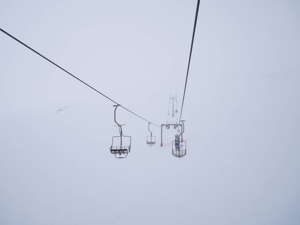 Ski lift on ski resort in Greece - Foto, afbeelding