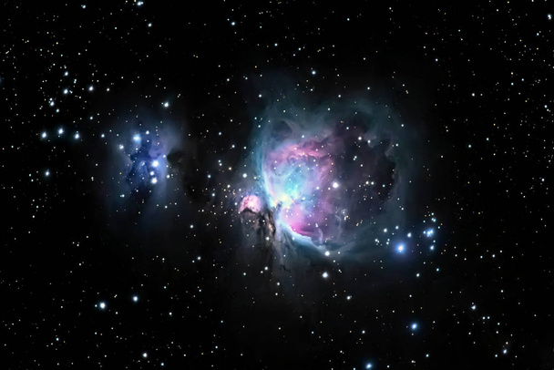 Suuri Orionin tähtisumu M42, Orionin tähdistössä, Linnunradalla - Valokuva, kuva