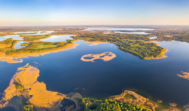 Park Narodowy Jeziora Braslau, Białoruś - Zdjęcie, obraz