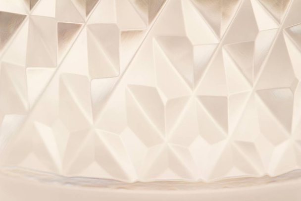 Макроабстрактная текстура современного свинцового хрусталя, отражающего яркий естественный свет
 - Фото, изображение