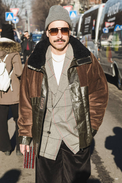 Fashionable man during Milan Men's Fashion Week - Φωτογραφία, εικόνα
