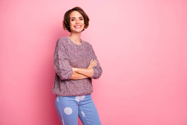 Portrait of her she nice-looking content attractive lovely pretty charming cheerful cheery glad brown-haired girl comfort wear folded arms isolated over pink pastel color background - Φωτογραφία, εικόνα