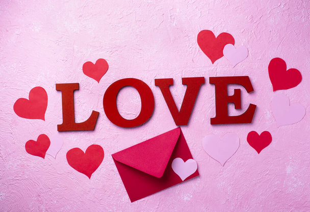 Valentines den pozadí s písmeny Láska - Fotografie, Obrázek