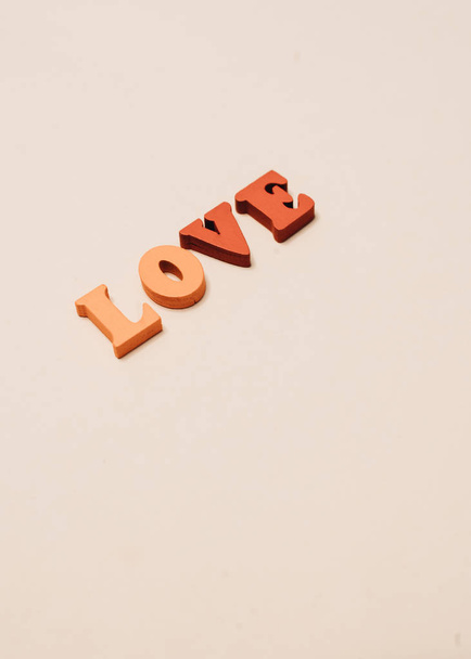 barevné dřevěné písmena, Láska písmena  - Fotografie, Obrázek