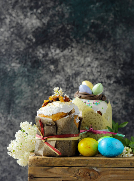 traditional easter cake muffin with sugar icing - Photo, Image