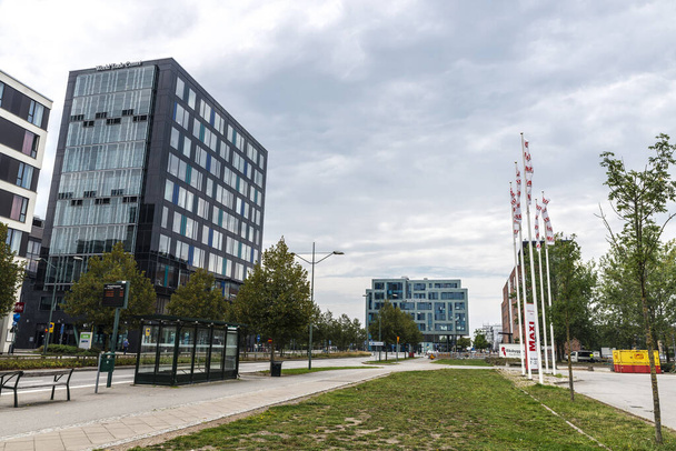 Straat met kantoorgebouwen in Malmö, Zweden - Foto, afbeelding
