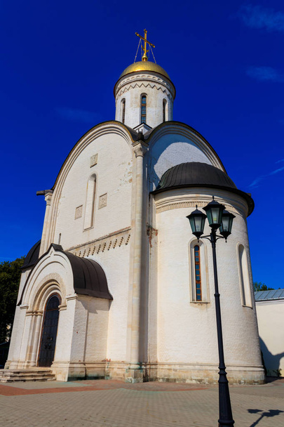 Katedra Narodzenia Najświętszej Marii Panny z klasztoru Narodzenia Teotokos we Władimirze, Rosja - Zdjęcie, obraz