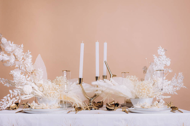 tableware beige background cutlery candlestick restaurant luxury - 写真・画像