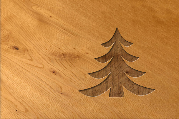 木彫りのクリスマスツリー。木材労働者クリスマスデザイン - 写真・画像