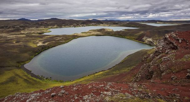 Veidivotn is lavagebied na uitbarsting in 1477 wat de grootste bekende IJslandse uitbarsting was Nu zijn er ook genoeg meren vol vissen en vissers - Foto, afbeelding