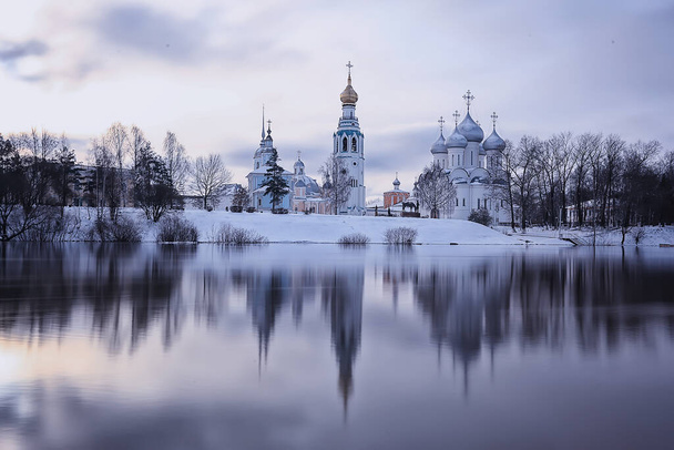 landscape orthodox church of Vologda, historical center of tourism in Russia, christian church landscape - Foto, imagen