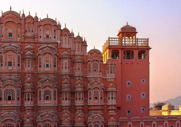 Hawa Mahal paleis (Paleis van de Winden) in Jaipur, Rajasthan, India - Foto, afbeelding