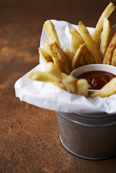 french fries with ketchup - Foto, Bild