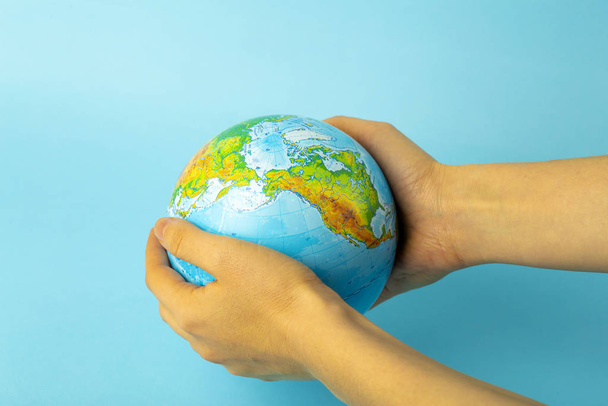 Preservation and protection of nature and the Earth. Earth globe - Foto, Imagen