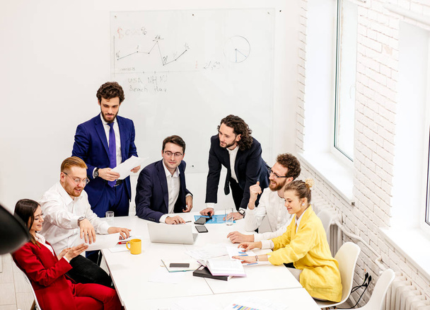 business concept. young business team co-working in office - Фото, зображення