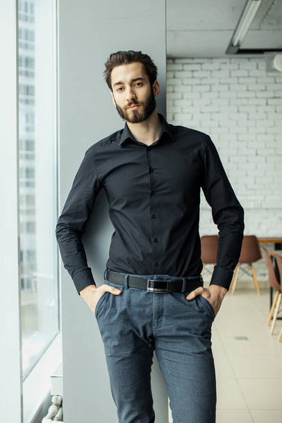 portrait of young attractive man in office - Fotoğraf, Görsel