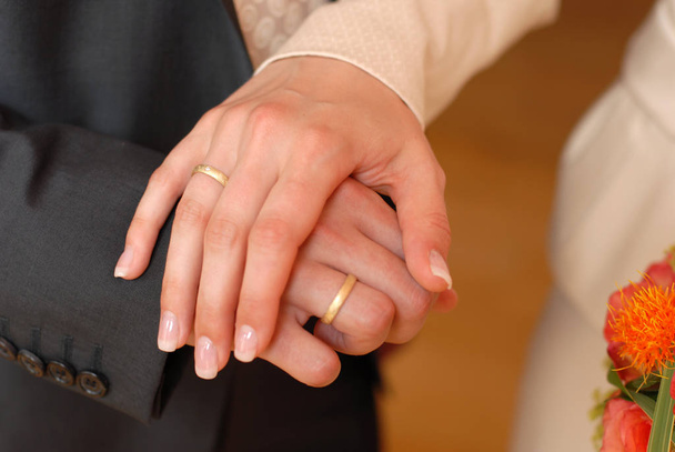 wedding rings, marriage jewelry - Foto, immagini