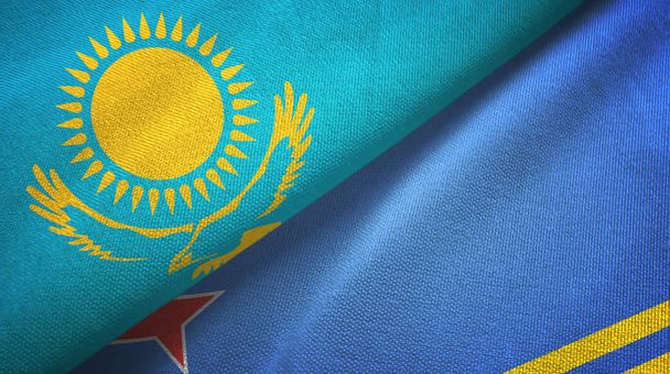 Kazachstán a Aruba dvě vlajky textilní tkaniny, textura tkaniny - Fotografie, Obrázek