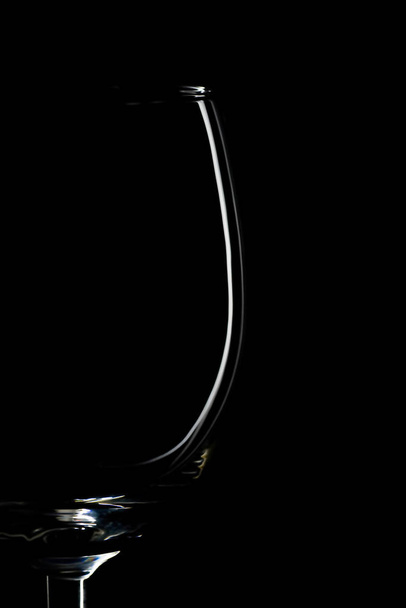 glass of wine on black background - Φωτογραφία, εικόνα