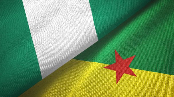 Nigeria und Französisch Guiana zwei Flaggen Textiltuch, Textur - Foto, Bild
