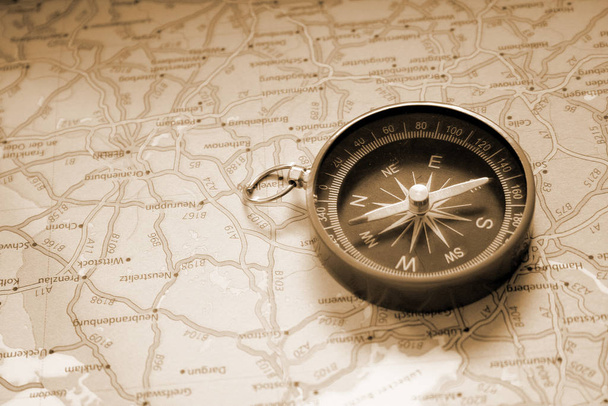 travel compass, journey compass - Foto, afbeelding