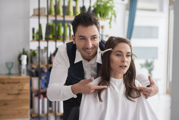 Bon conseil de coiffeur masculin
 - Photo, image