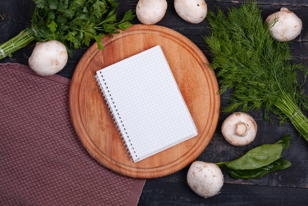 bloc de notas para escribir, recetas vegetarianas
 - Foto, imagen