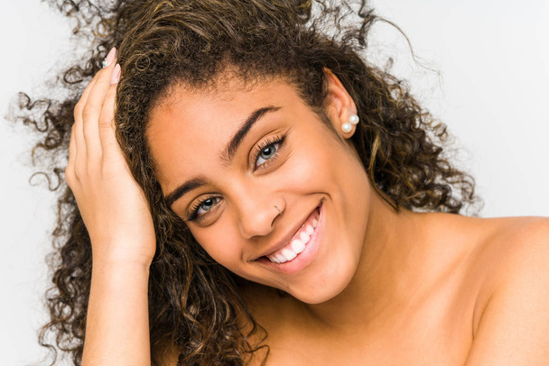 Jovem afro-americana rosto closeup - Foto, Imagem