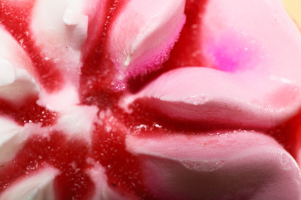 Berry red pink icecream as food background - Foto, imagen