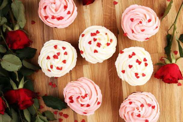 Delicious cupcake for Valentine Day. Love concept cupcakes. For  - Fotografie, Obrázek