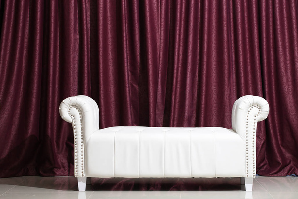 λευκό καναπέ δέρμα, πολυθρόνα - Φωτογραφία, εικόνα