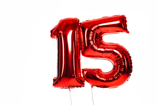 číslo 15 červené balónky izolované na bílém - Fotografie, Obrázek
