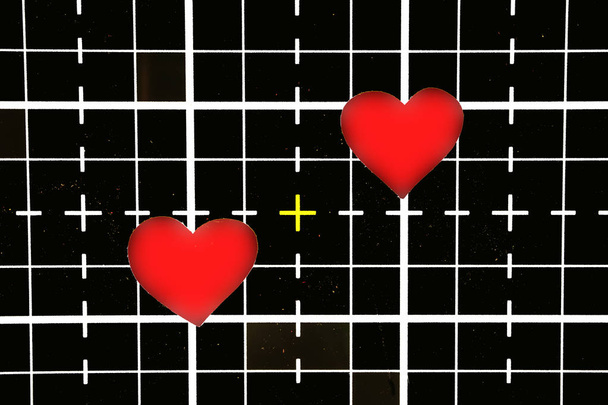 Dois corações numa grelha geométrica. Feliz Dia dos Namorados
 - Foto, Imagem