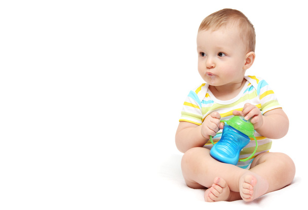 chłopiec dziecko z butelki mleka - Zdjęcie, obraz