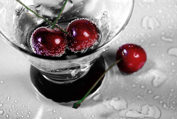 Fresh ripe cherry berries, close up - Фото, зображення