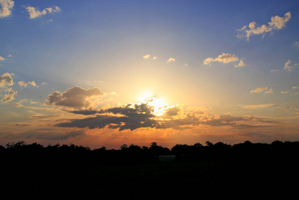 sunrise or sunset, beautiful sky - Foto, afbeelding
